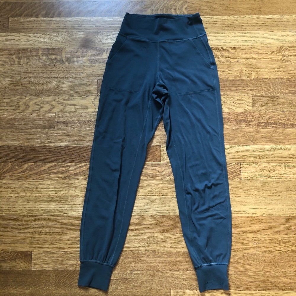 Lululemon Athletica Align Joggers!